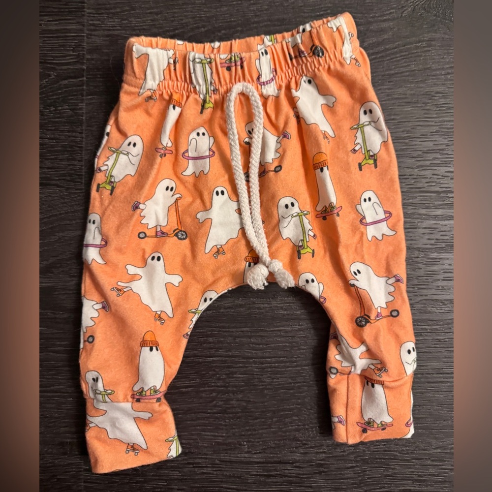 👻 Orange Ghost Spooky Skater Handmade Baby Joggers Tie Baby Infant Halloween 0-3